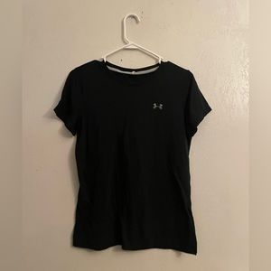 Black under armor shirt